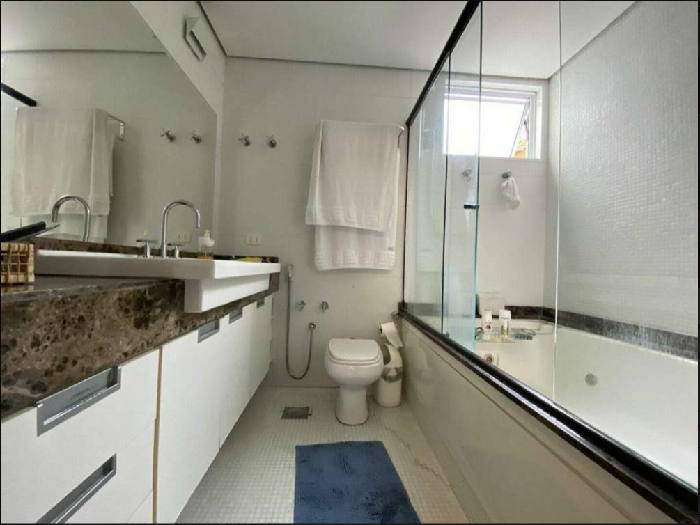 Sobrado de alto padrão com piscina em ótima localização – Brooklin Novo