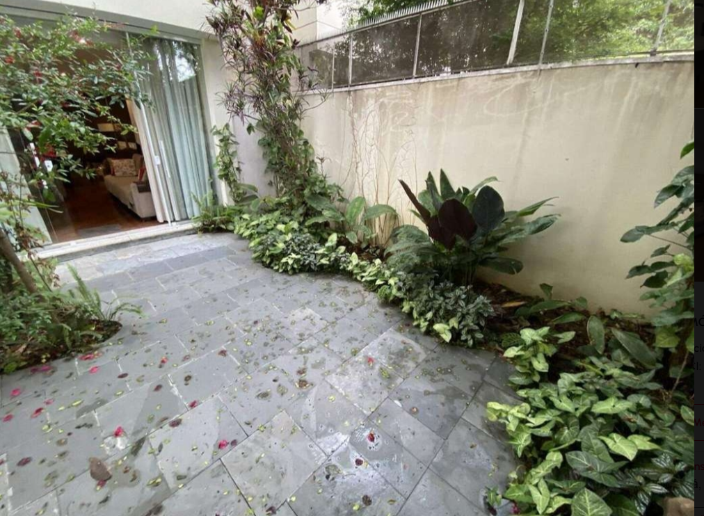 Sobrado de alto padrão com piscina em ótima localização – Brooklin Novo