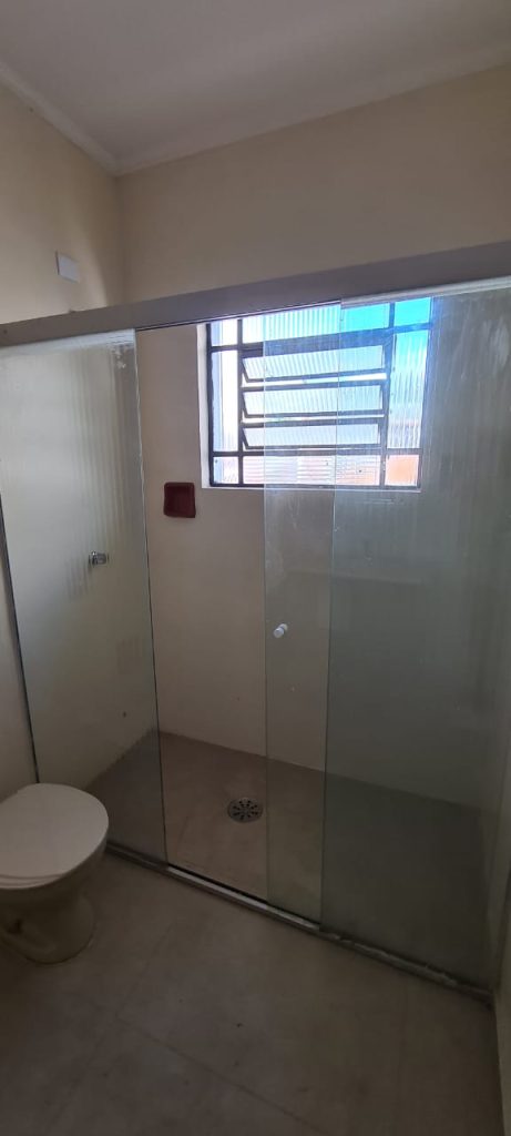 Sobrado em ótima localização – Vila do Castelo