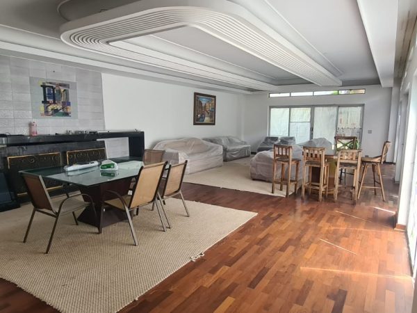 Casa Térrea de Alto Padrão em Ótima Localização – Chácara Santo Antônio